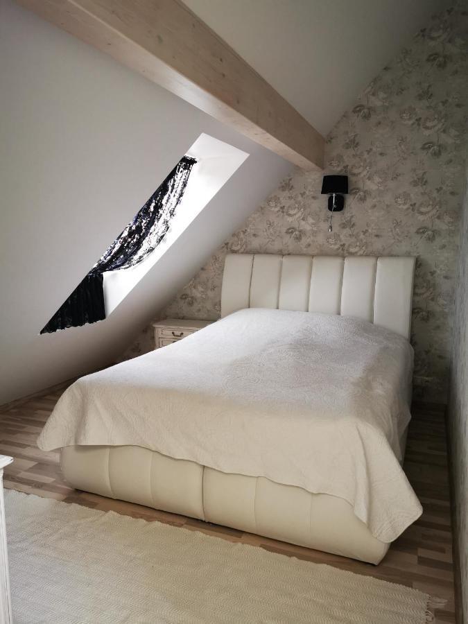 Kuninga 24 Apartment パルヌ エクステリア 写真